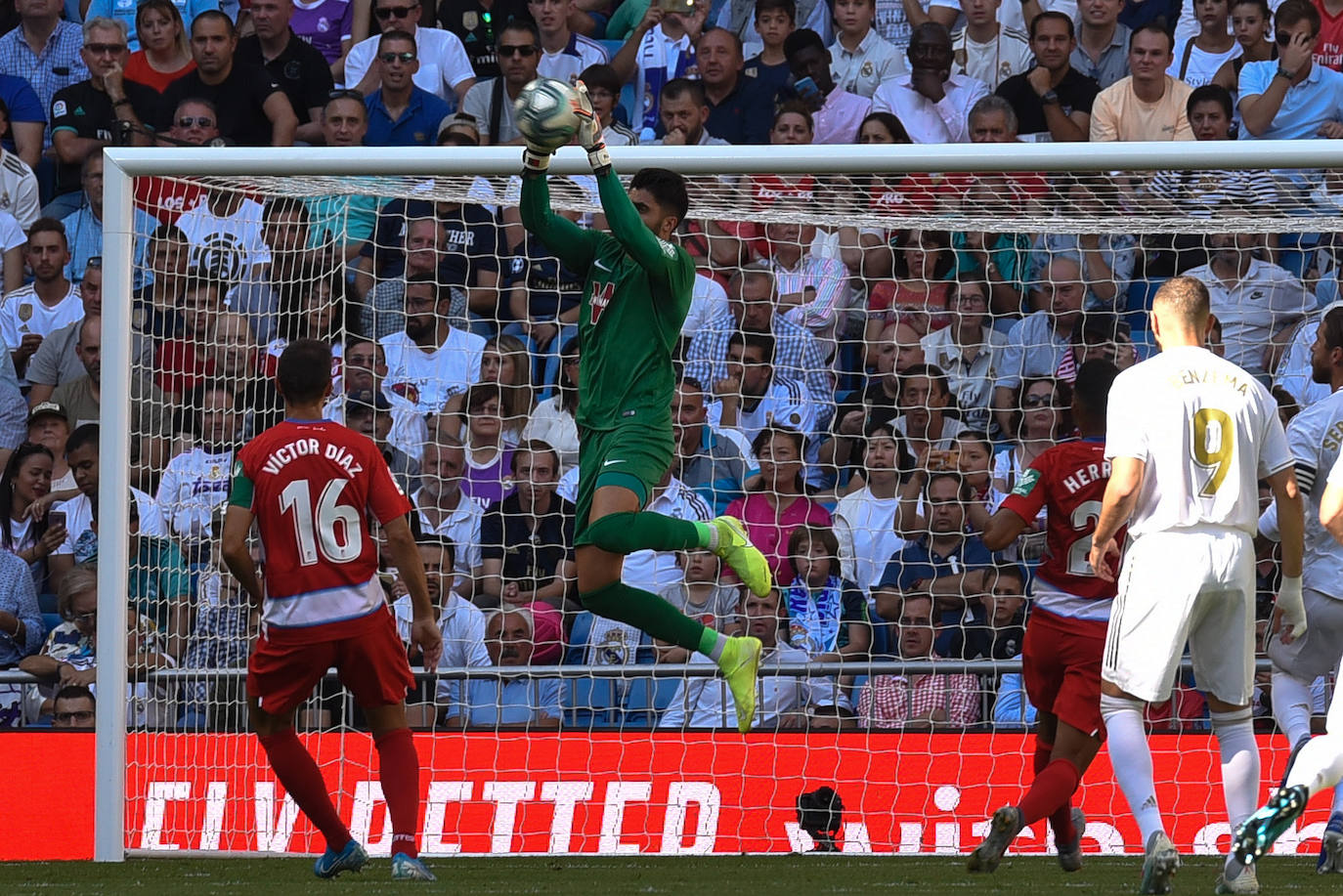 Fotos: Todos los detalles del Real Madrid-Granada