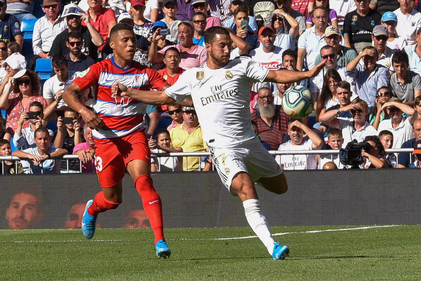 Fotos: Todos los detalles del Real Madrid-Granada