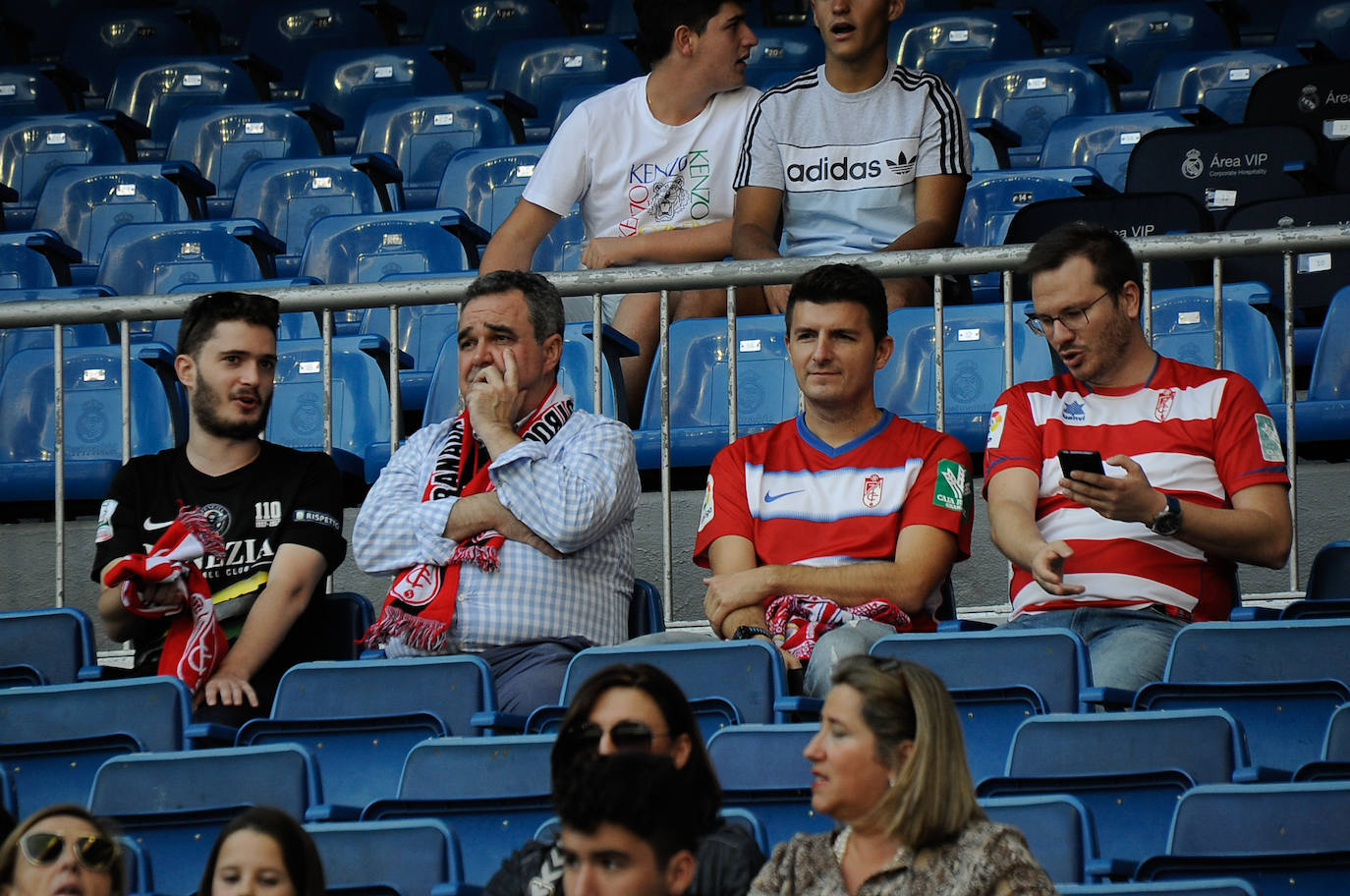 Fotos: Todos los detalles del Real Madrid-Granada