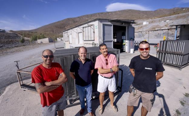 Imagen principal - Granada | El ocaso de las pirotecnias tras cinco muertes en apenas un año