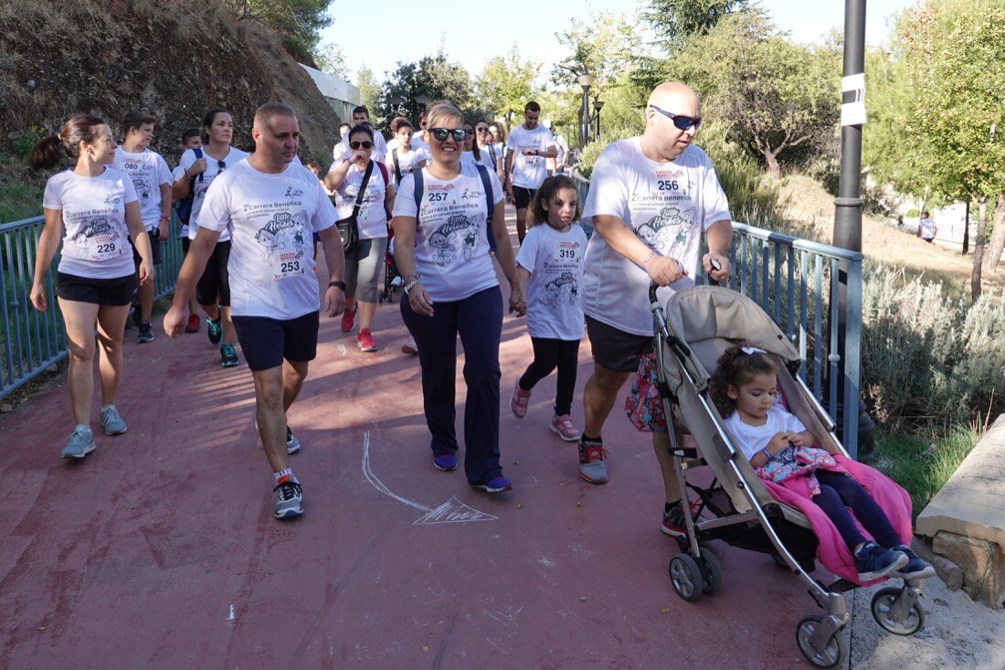 Fotos: Los Pequeños Héroes de Granada visibilizan la lucha contra el cáncer infantil