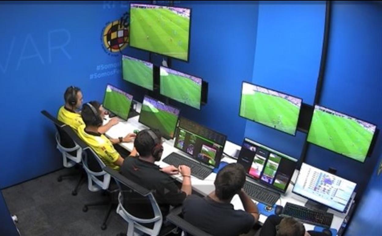 La sala VOR durante el polémico Athletic-Valencia. 