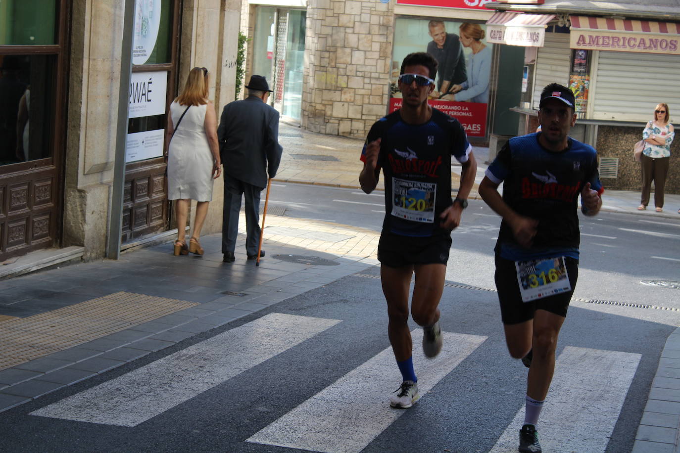 Alberto Galindo y Paula Ramírez han sido los ganadores en el Paseo de Almería