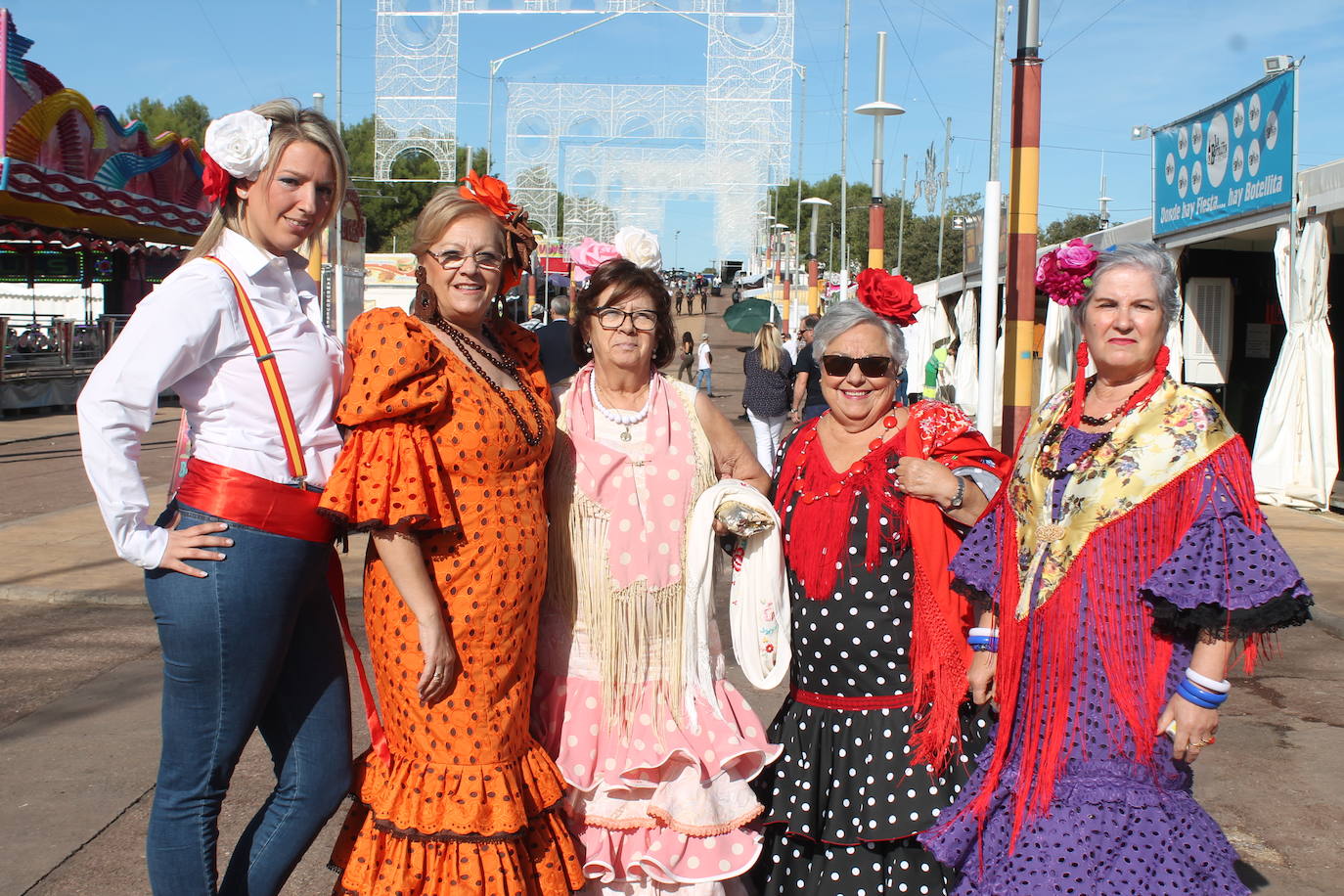 La jornada ha dado para mucho, desde comidas de empresa, encuentros y reuniones de amigos hasta el Día del Niño