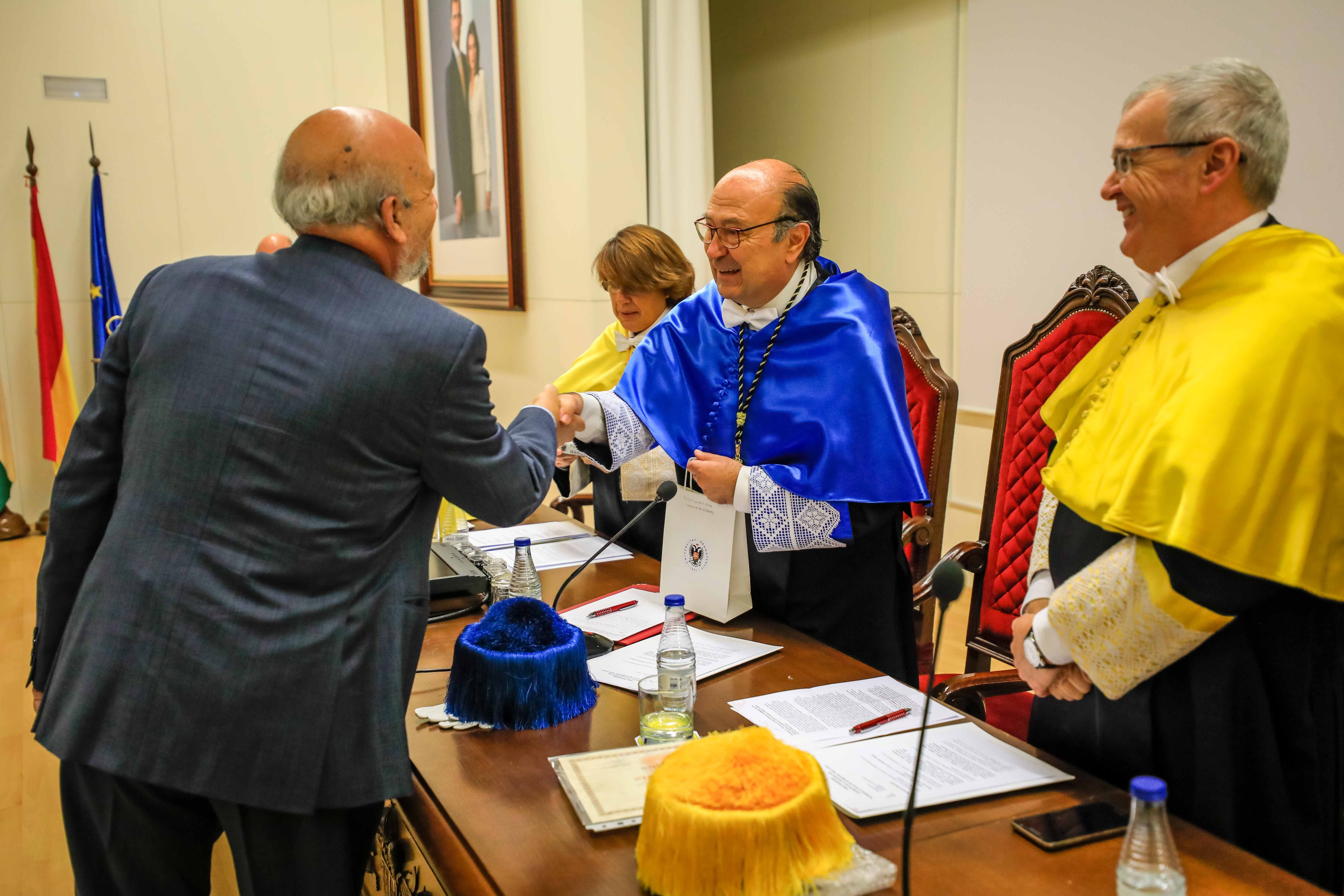 Acto de celebración de la Facultad de Medicina de la UGR en honor de su patrón, San Lucas.