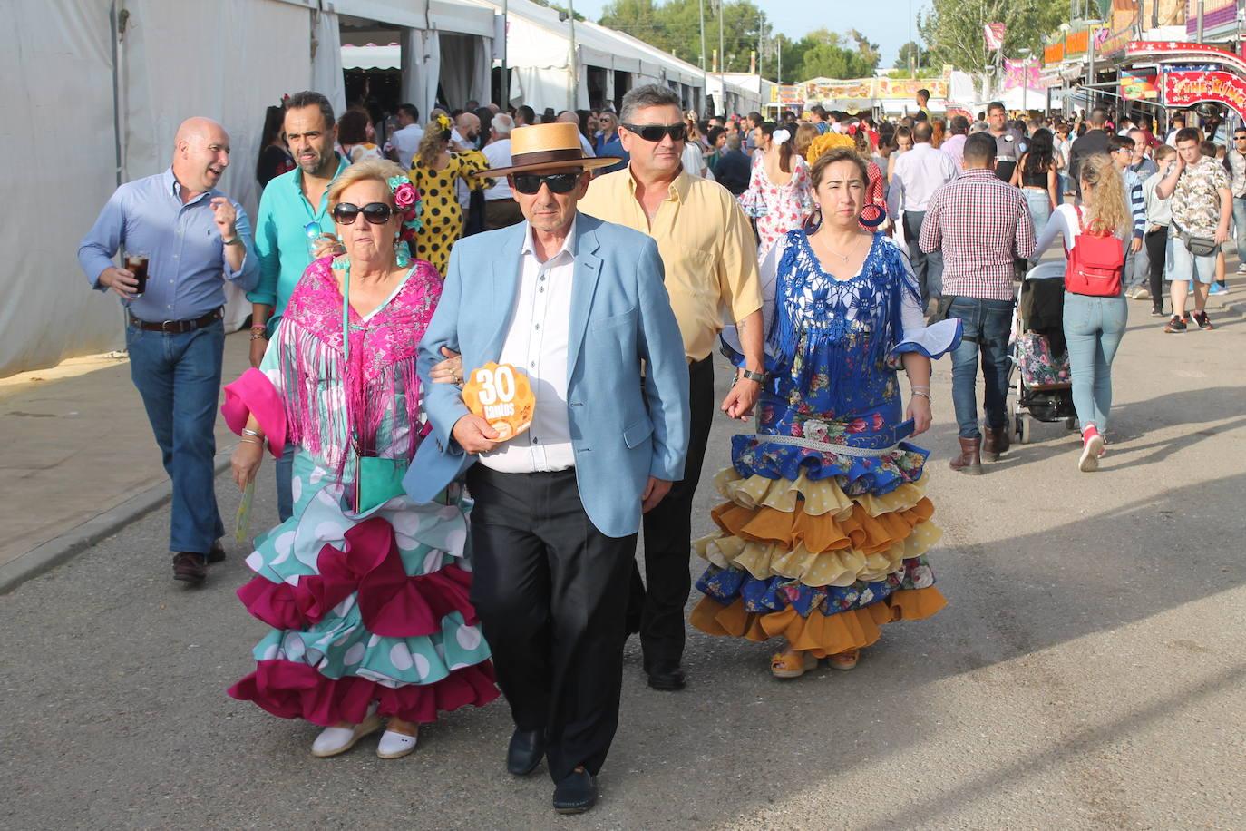 San Lucas deja estampas para el recuerdo en una jornada con La Vestida repleta y un sol radiante