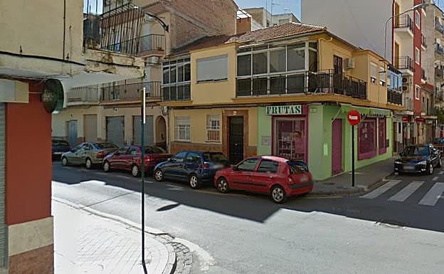 Una pelea multitudinaria en el Zaidín acaba con una mujer herida