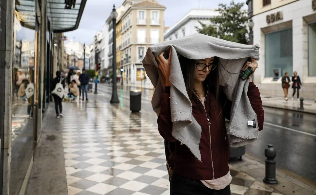 Gota fría | Las primeras lluvias del temporal empiezan a caer en Granada