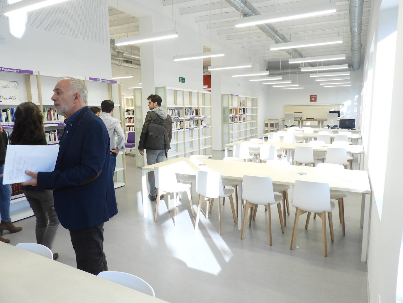 El Ayuntamiento de Almería ha adquirido multitud de material y equipamiento para que cualquier persona con discapacidad pueda utilizarlo 