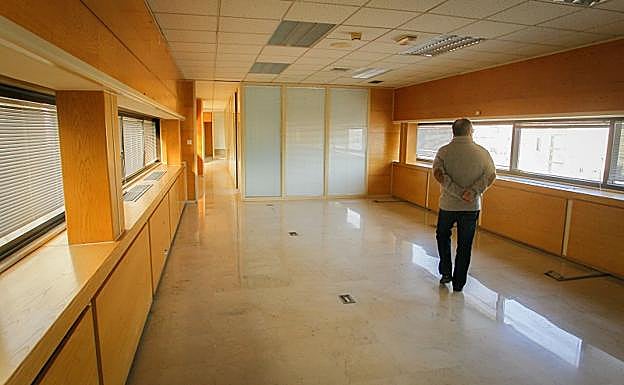 Una de las plantas vacías donde irán los juzgados