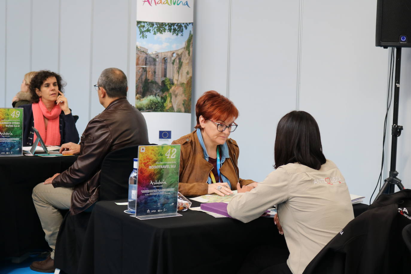 La 18ª edición de la Feria Internacional de Turismo, Deporte y Aventura, Tierra Adentro 2019 ha abierto este viernes sus puertas en el Recinto Provincial de Ferias y Congresos de Jaén para mostrar «la riqueza y la diversidad de la oferta turística de interior de la provincia de Jaén» y del resto del país, a través de los 450 expositores que se dan cita en la misma hasta el próximo domingo, 27 de octubre.