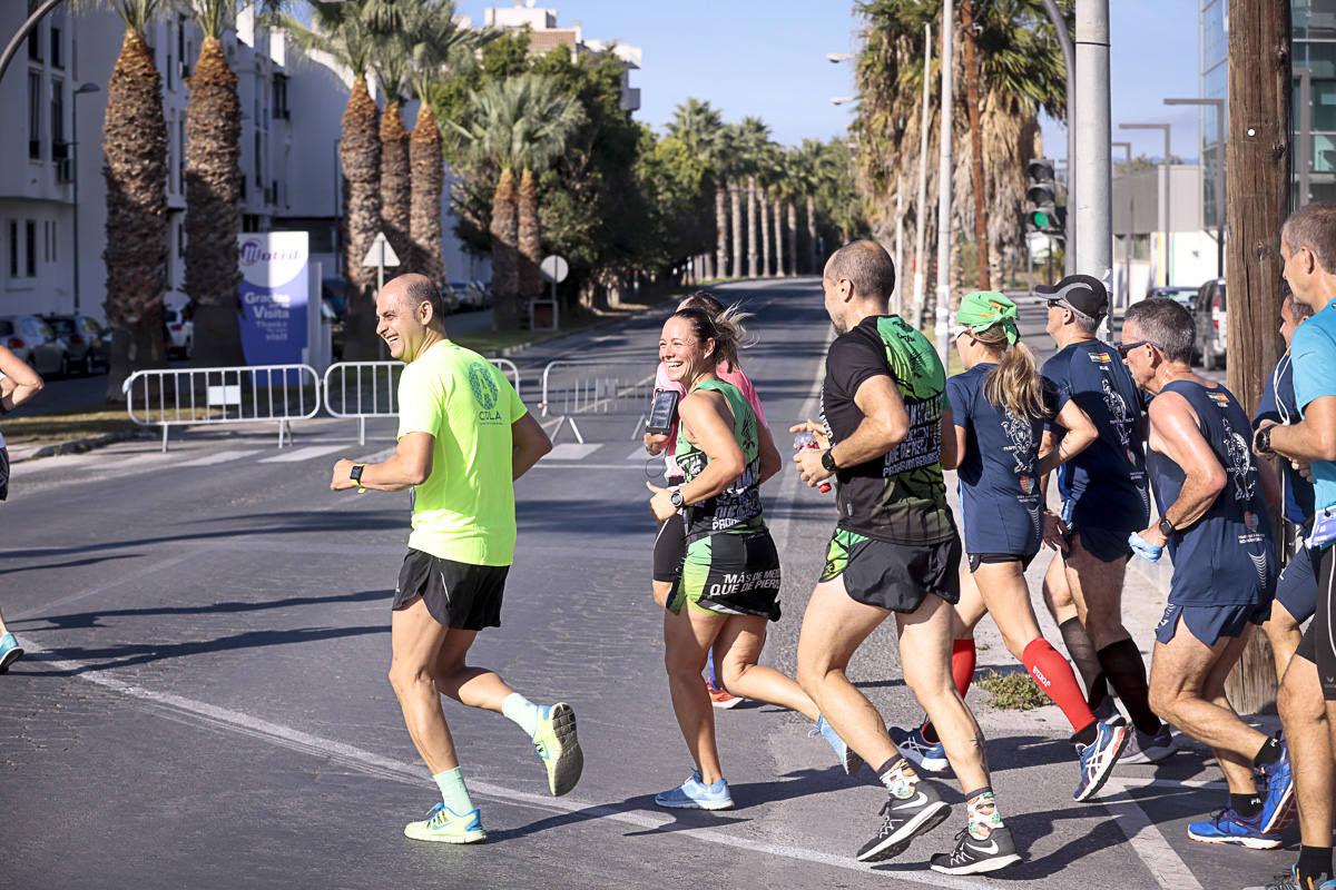 Los marroquís Abdelhadi El Mouaziz y Nazha Machouh reinan en Motril