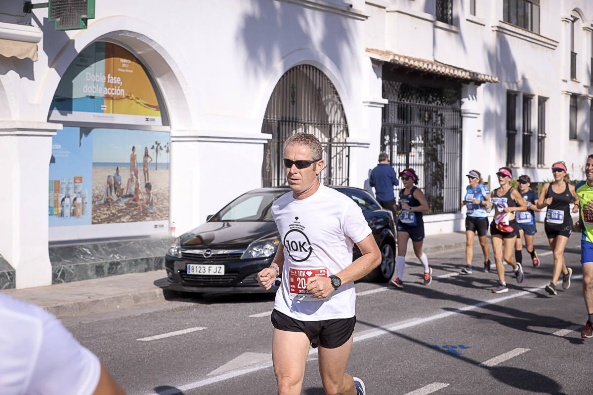 Los marroquís Abdelhadi El Mouaziz y Nazha Machouh reinan en Motril