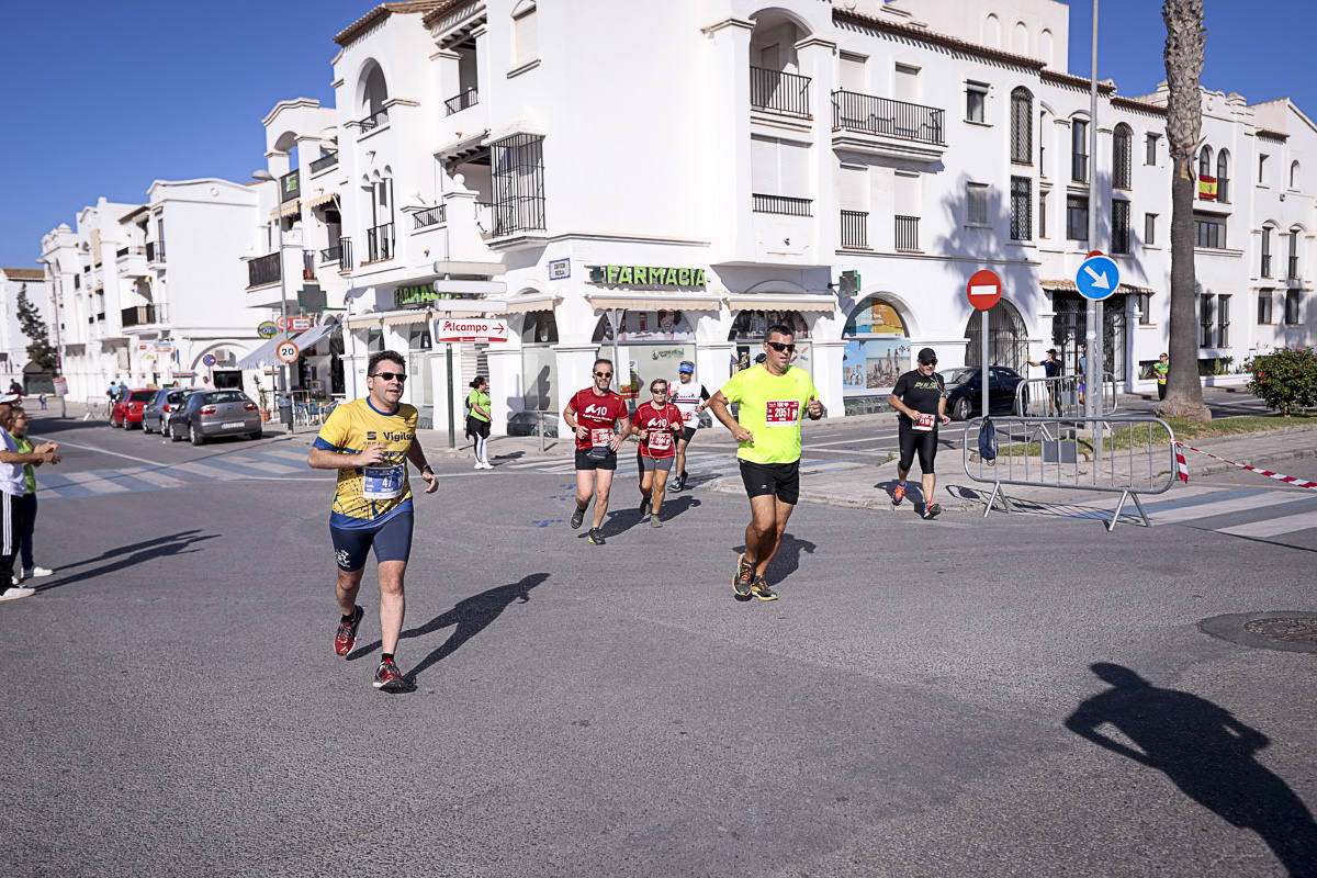 Los marroquís Abdelhadi El Mouaziz y Nazha Machouh reinan en Motril