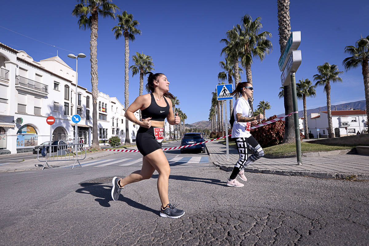 Los marroquís Abdelhadi El Mouaziz y Nazha Machouh reinan en Motril