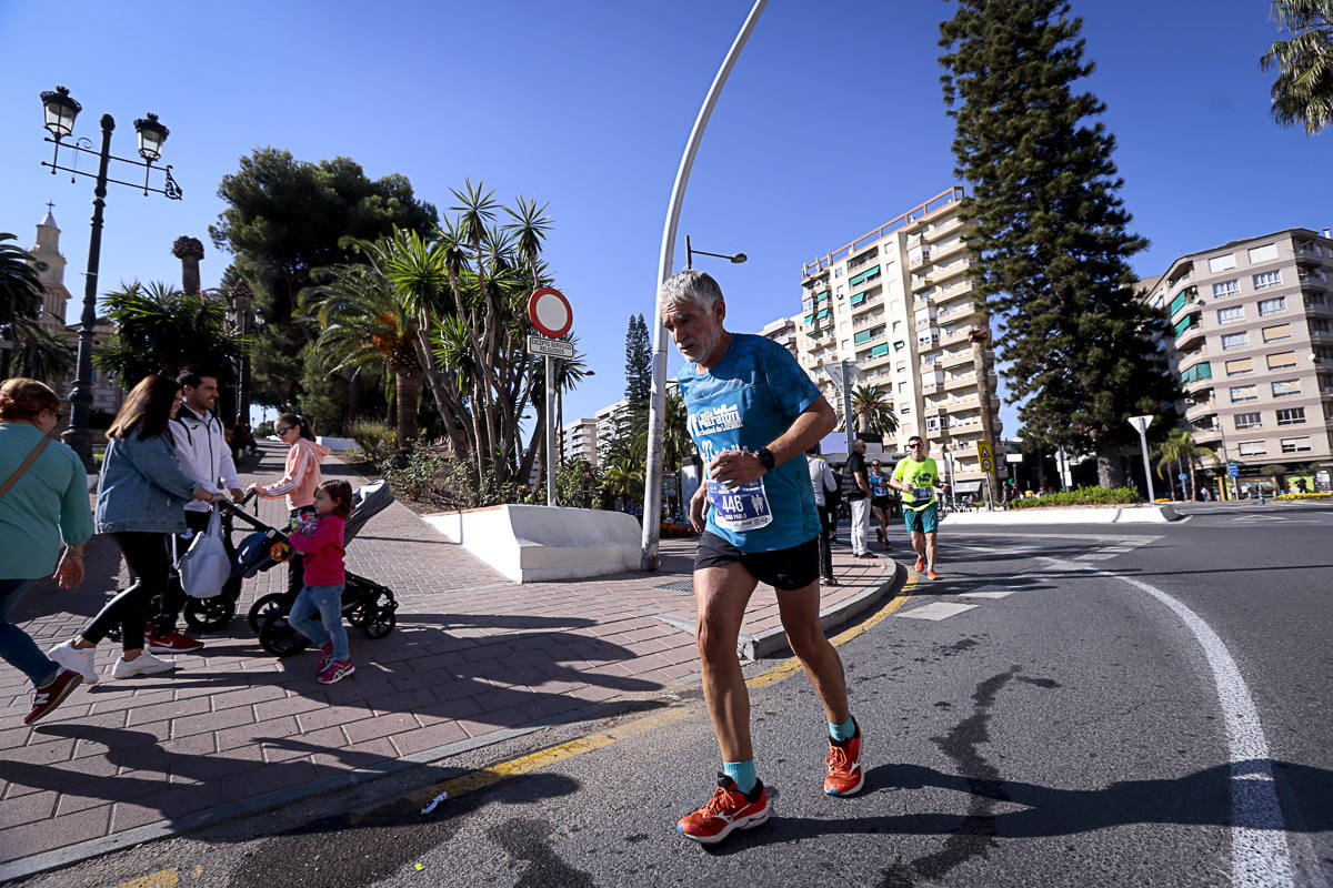 Los marroquís Abdelhadi El Mouaziz y Nazha Machouh reinan en Motril