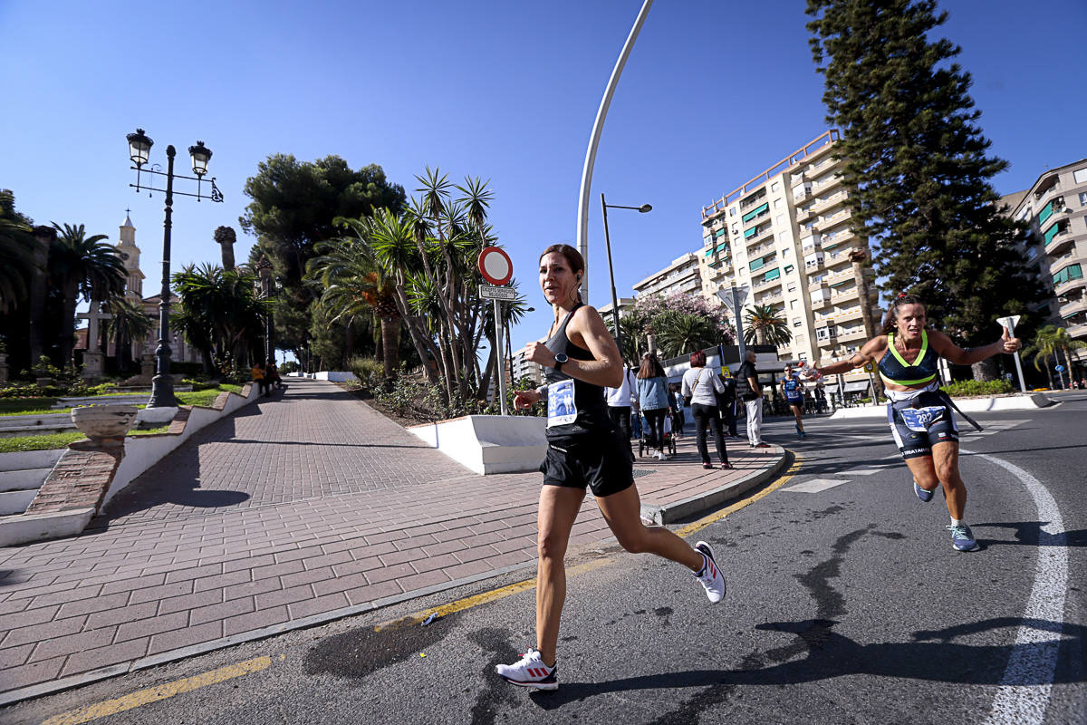 Los marroquís Abdelhadi El Mouaziz y Nazha Machouh reinan en Motril