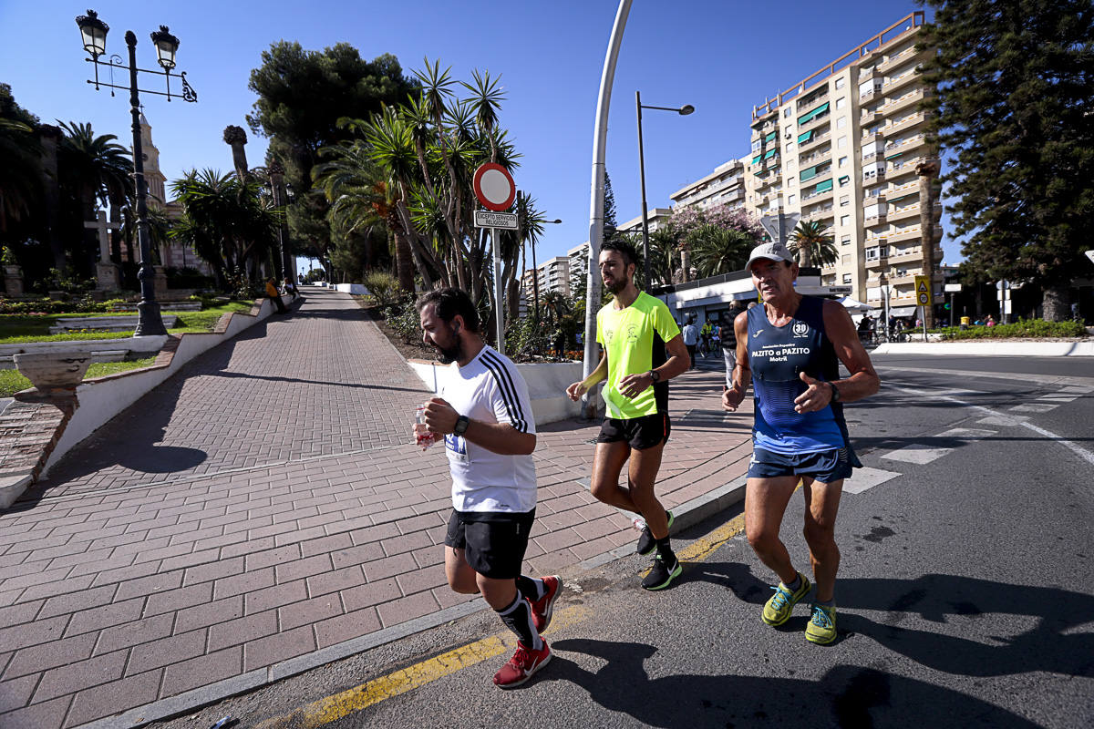 Los marroquís Abdelhadi El Mouaziz y Nazha Machouh reinan en Motril