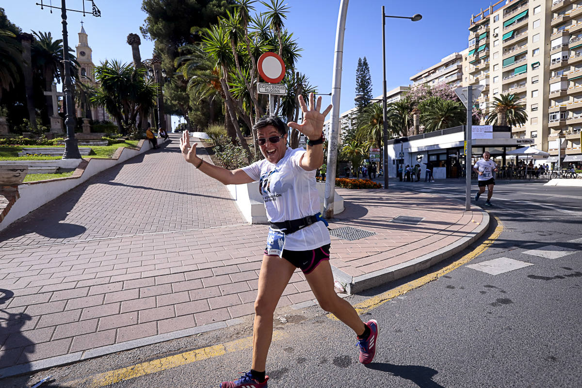 Los marroquís Abdelhadi El Mouaziz y Nazha Machouh reinan en Motril