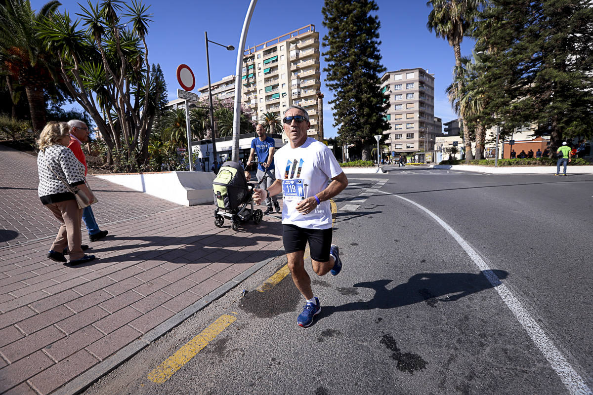 Los marroquís Abdelhadi El Mouaziz y Nazha Machouh reinan en Motril