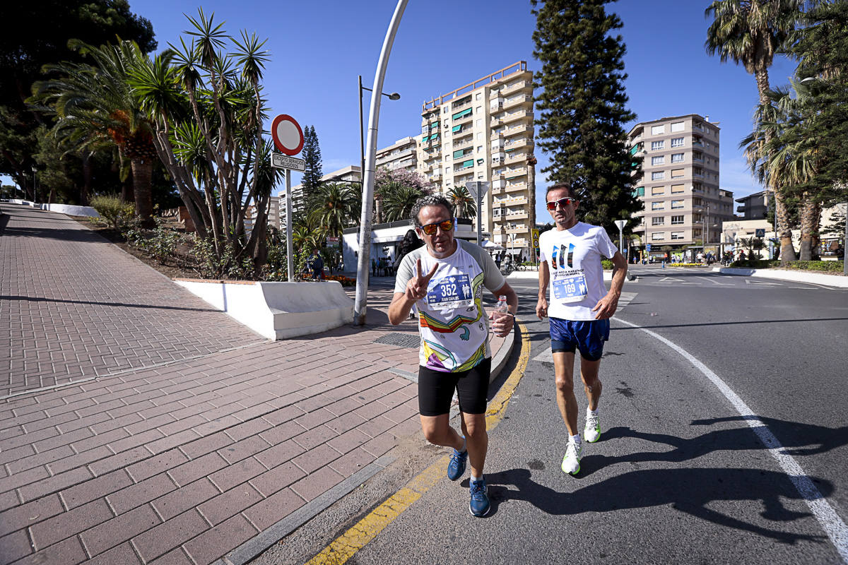 Los marroquís Abdelhadi El Mouaziz y Nazha Machouh reinan en Motril