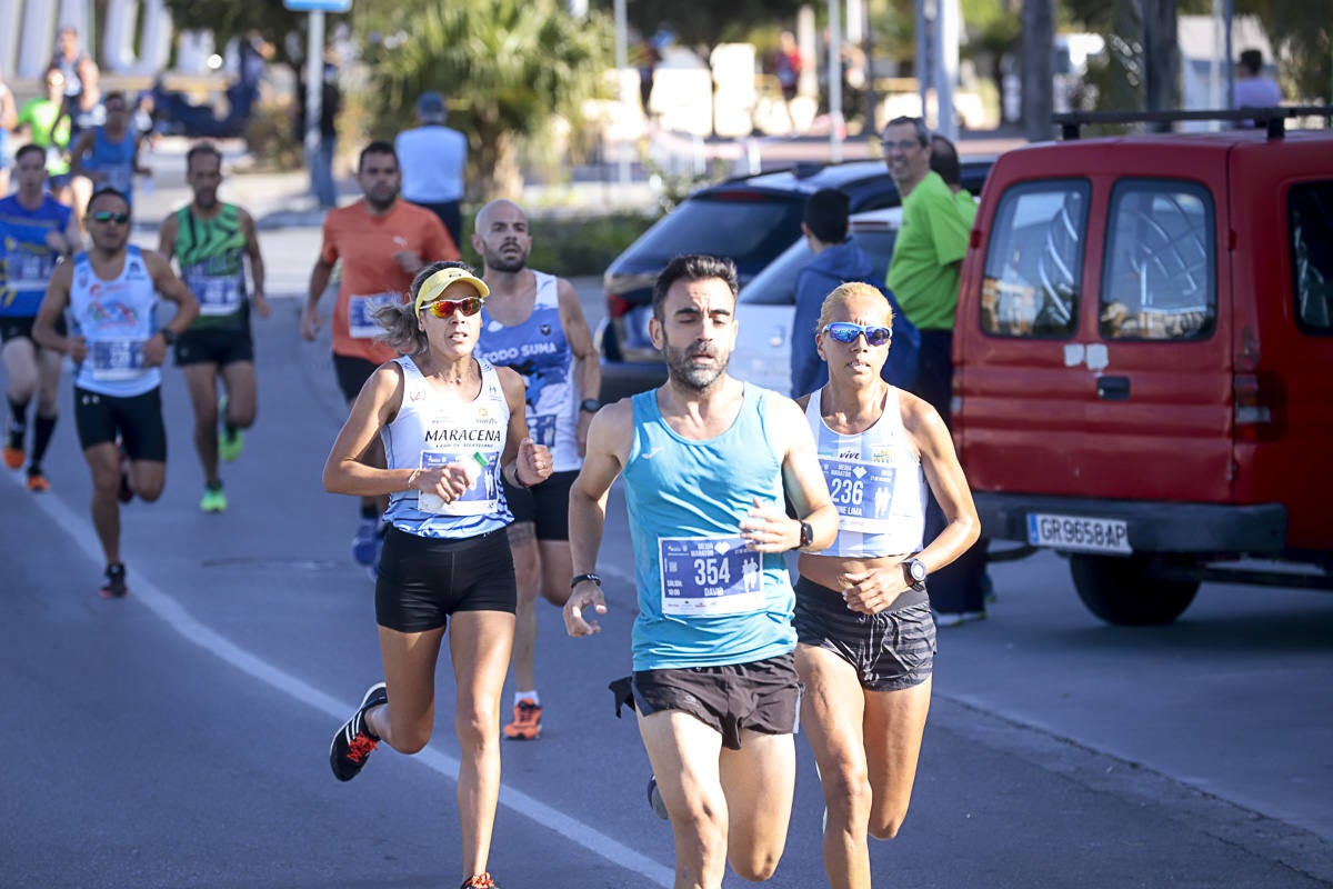 Los marroquís Abdelhadi El Mouaziz y Nazha Machouh reinan en Motril