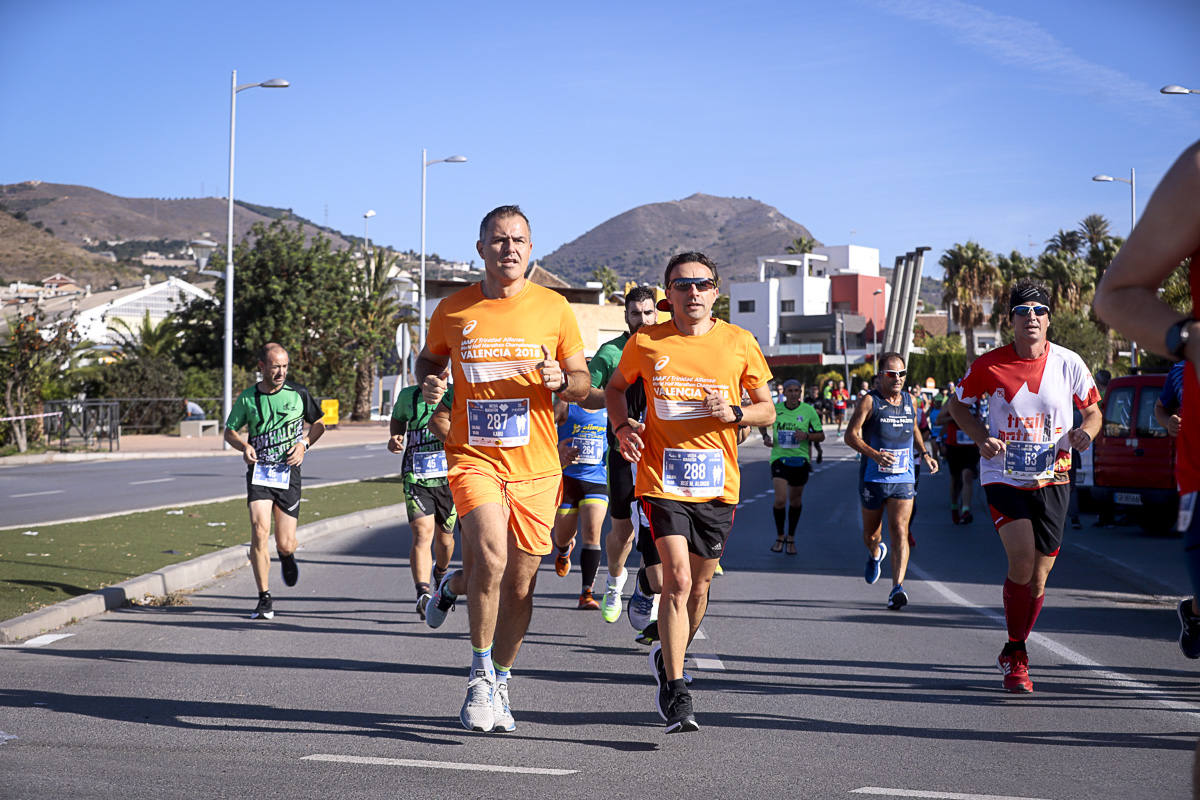 Los marroquís Abdelhadi El Mouaziz y Nazha Machouh reinan en Motril