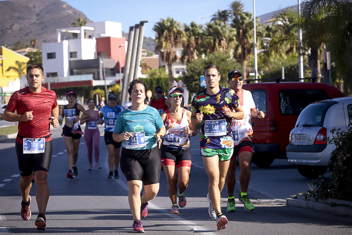 Los marroquís Abdelhadi El Mouaziz y Nazha Machouh reinan en Motril