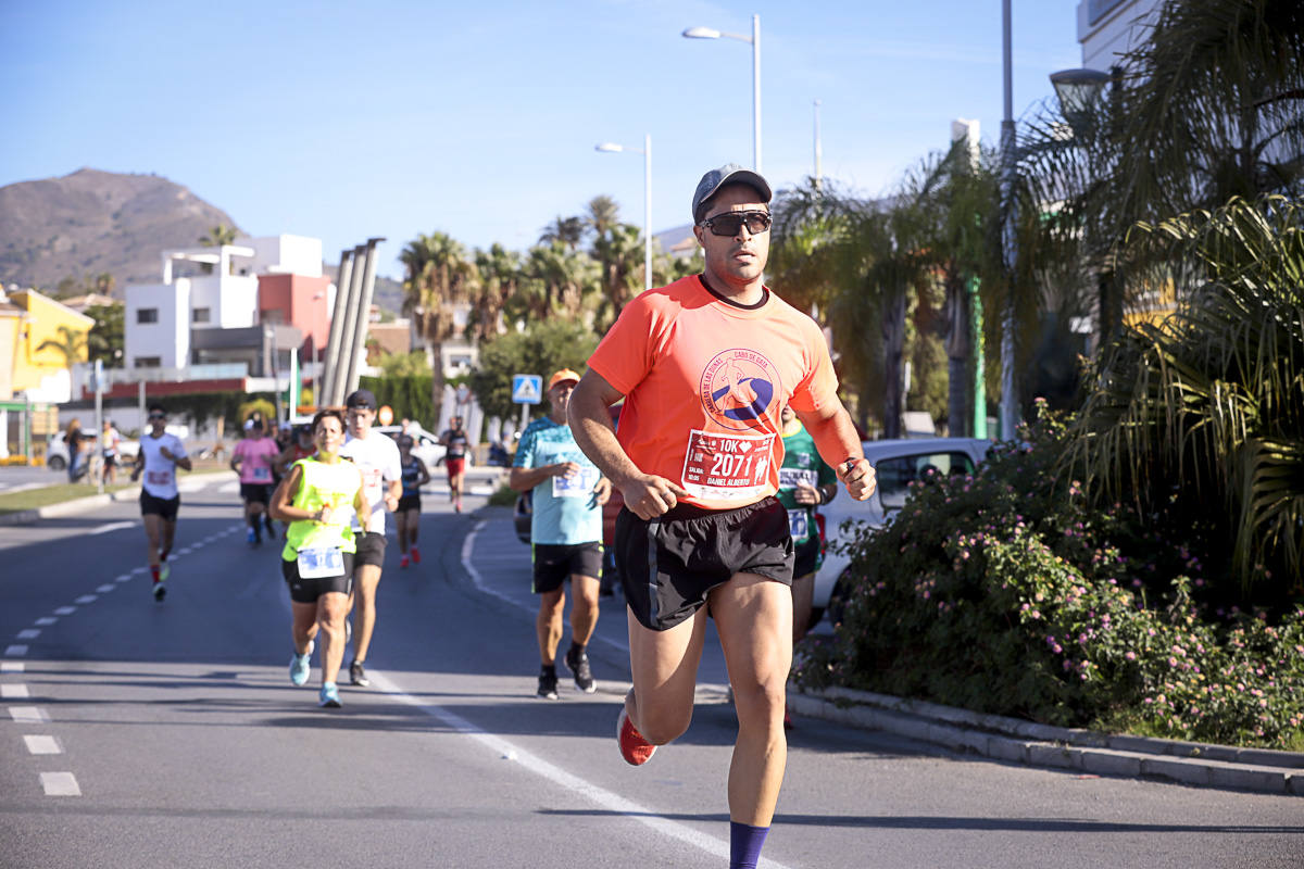 Los marroquís Abdelhadi El Mouaziz y Nazha Machouh reinan en Motril