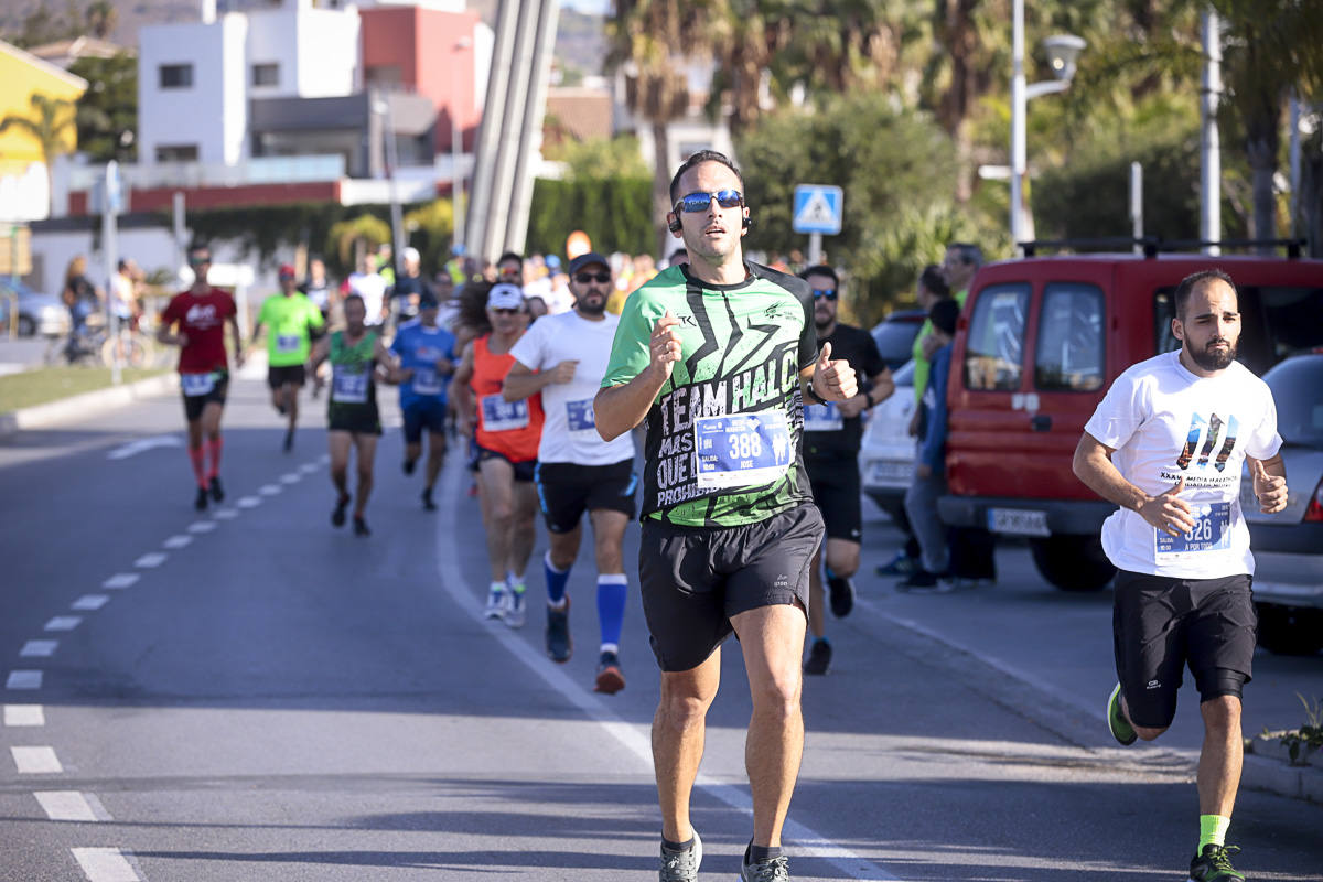 Los marroquís Abdelhadi El Mouaziz y Nazha Machouh reinan en Motril