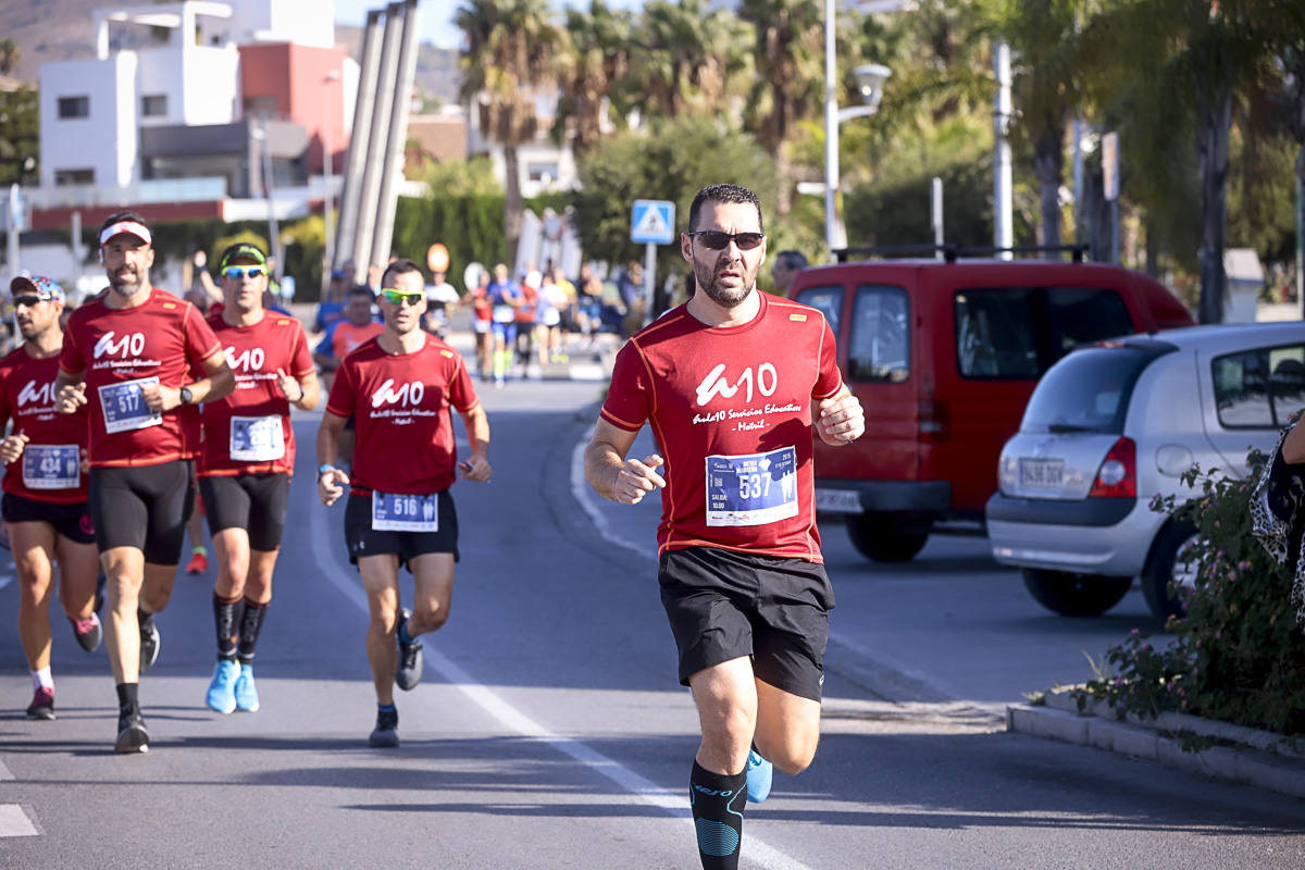 Los marroquís Abdelhadi El Mouaziz y Nazha Machouh reinan en Motril