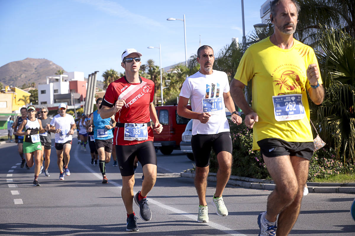 Los marroquís Abdelhadi El Mouaziz y Nazha Machouh reinan en Motril