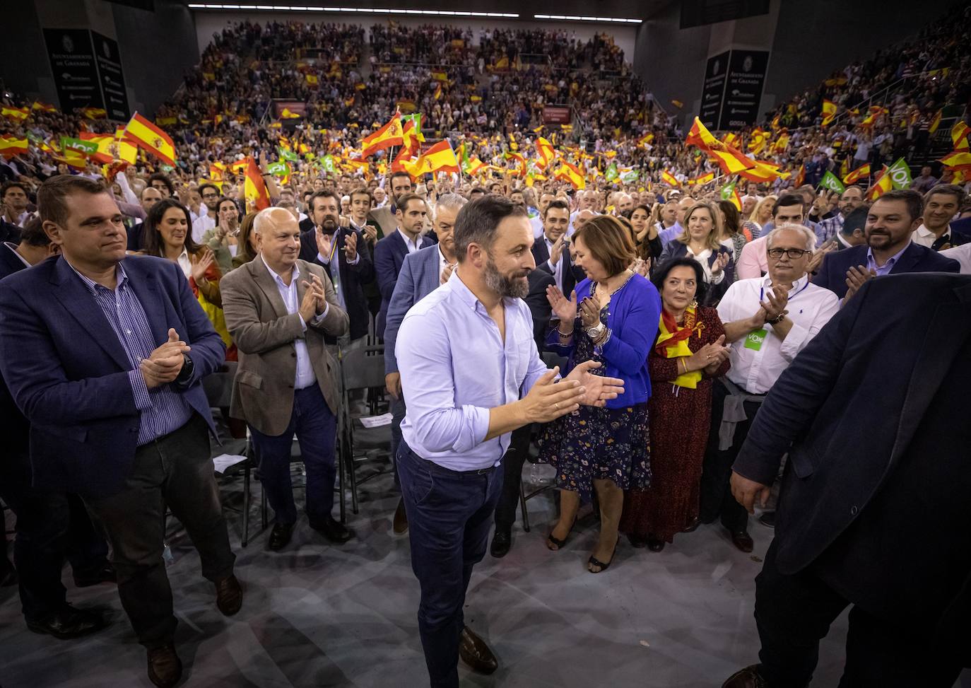 Abascal presenta a su partido como única alternativa para echar a Sánchez de la Moncloa