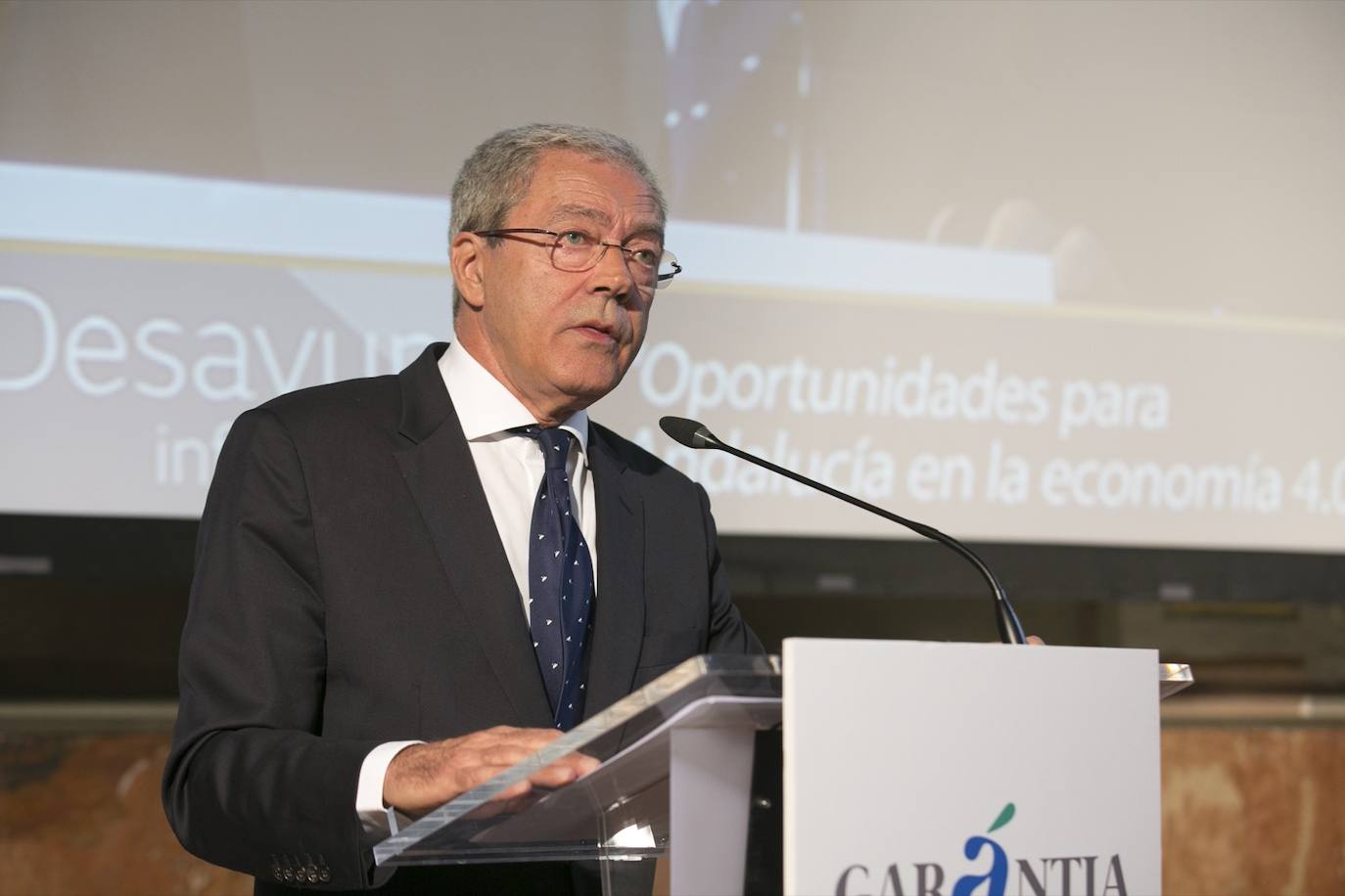 El consejero de Economía, Conocimiento, Empresas y Universidad de la Junta de Andalucía, Rogelio Velasco, analizará los retos de la economía regional y las medidas que el Gobierno andaluz en un desayuno organizado por IDEAL en el hotel Santa Paula 