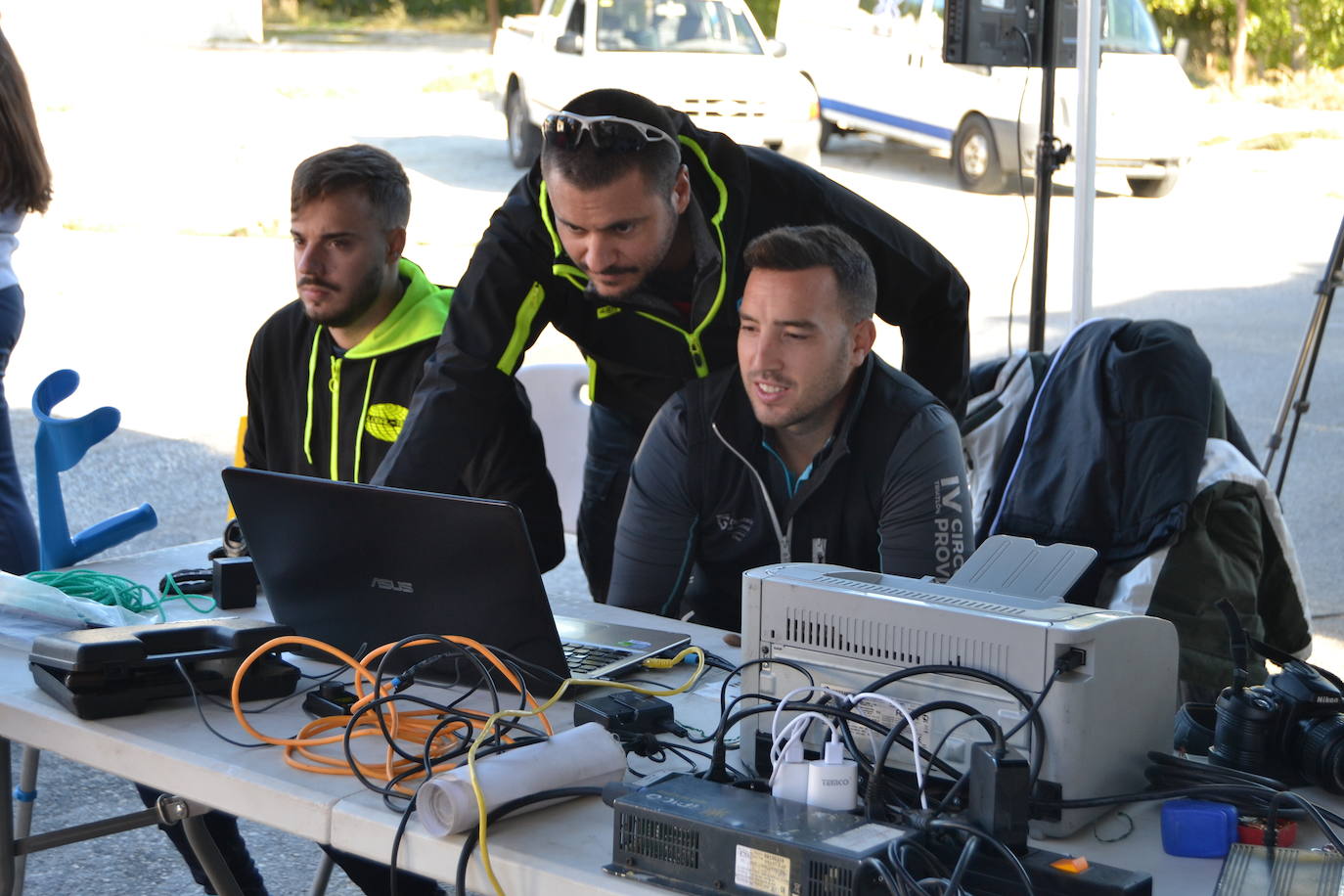 Cerca de 150 deportistas, entre participantes del trail, minitrail y senderistas, celebran en esta prueba que tuvo lugar en una agradable mañana de domingo 