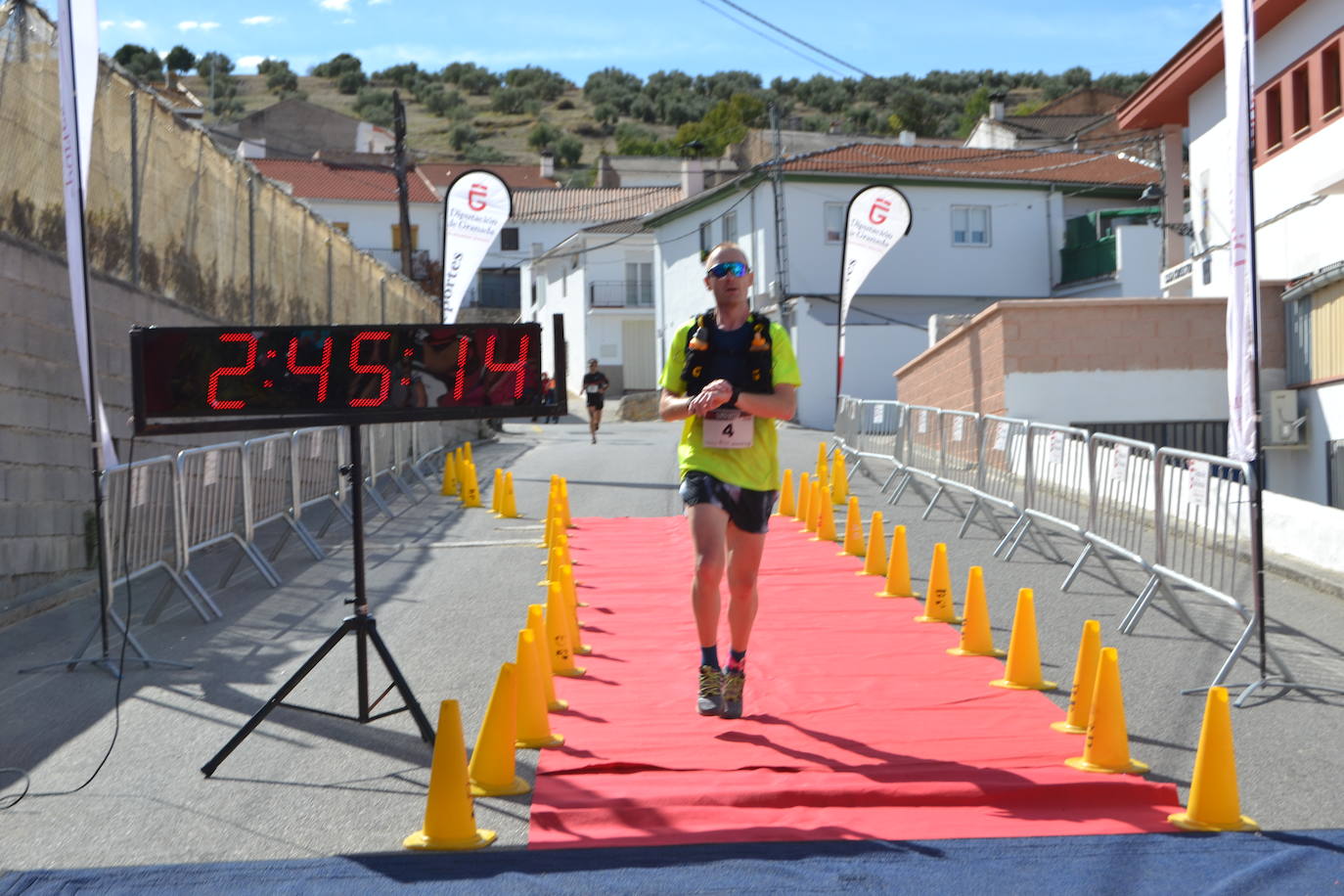 Cerca de 150 deportistas, entre participantes del trail, minitrail y senderistas, celebran en esta prueba que tuvo lugar en una agradable mañana de domingo 