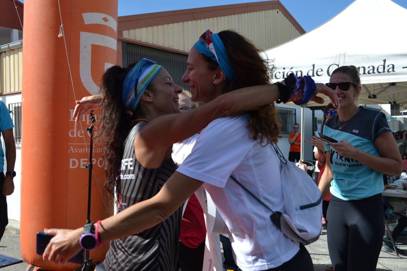 Cerca de 150 deportistas, entre participantes del trail, minitrail y senderistas, celebran en esta prueba que tuvo lugar en una agradable mañana de domingo 