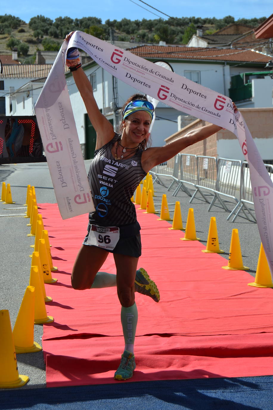 Cerca de 150 deportistas, entre participantes del trail, minitrail y senderistas, celebran en esta prueba que tuvo lugar en una agradable mañana de domingo 