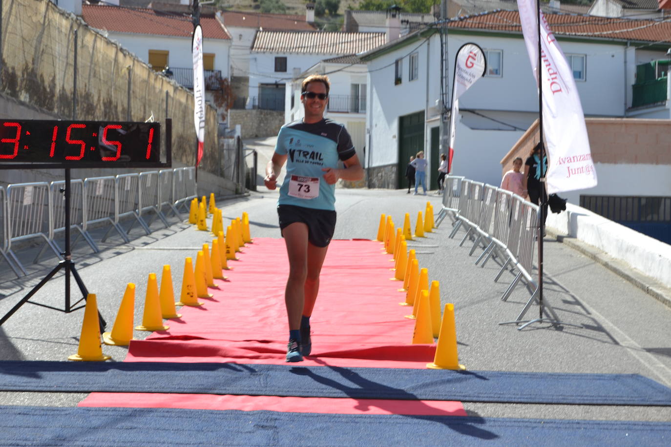 Cerca de 150 deportistas, entre participantes del trail, minitrail y senderistas, celebran en esta prueba que tuvo lugar en una agradable mañana de domingo 