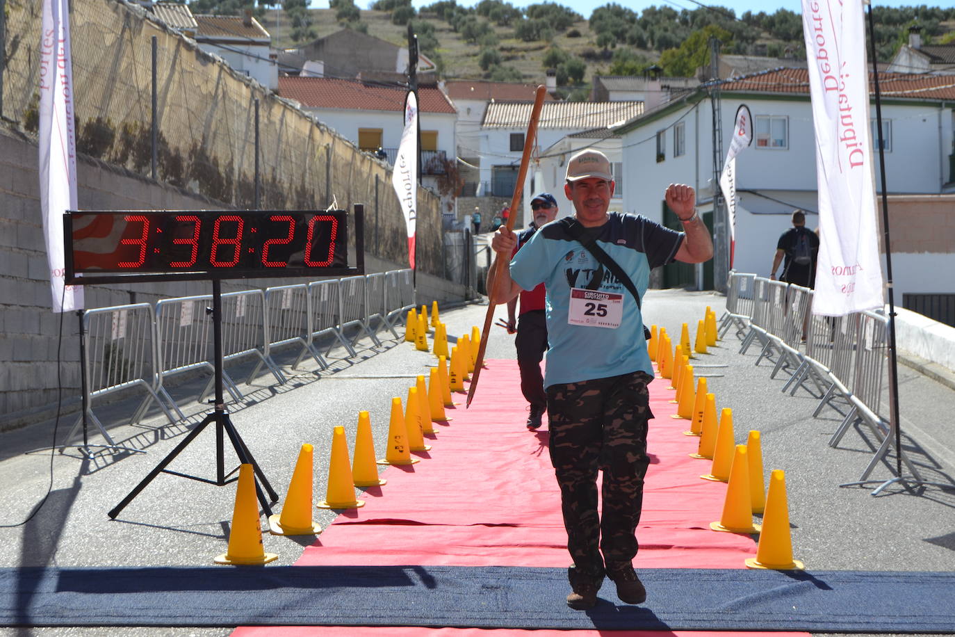 Cerca de 150 deportistas, entre participantes del trail, minitrail y senderistas, celebran en esta prueba que tuvo lugar en una agradable mañana de domingo 