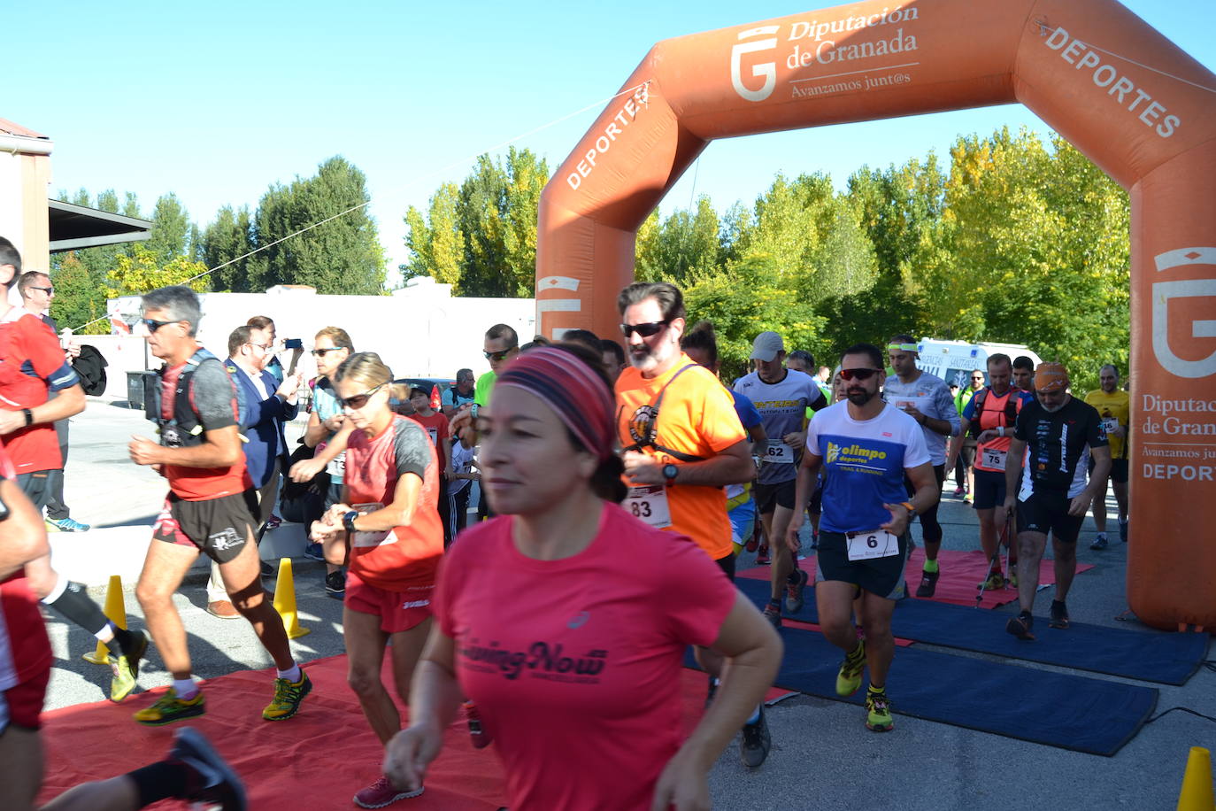 Cerca de 150 deportistas, entre participantes del trail, minitrail y senderistas, celebran en esta prueba que tuvo lugar en una agradable mañana de domingo 