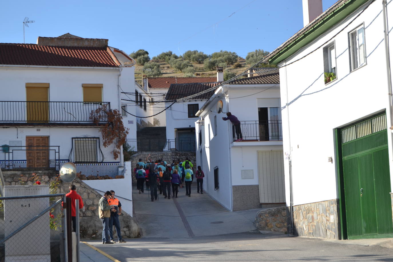 Cerca de 150 deportistas, entre participantes del trail, minitrail y senderistas, celebran en esta prueba que tuvo lugar en una agradable mañana de domingo 