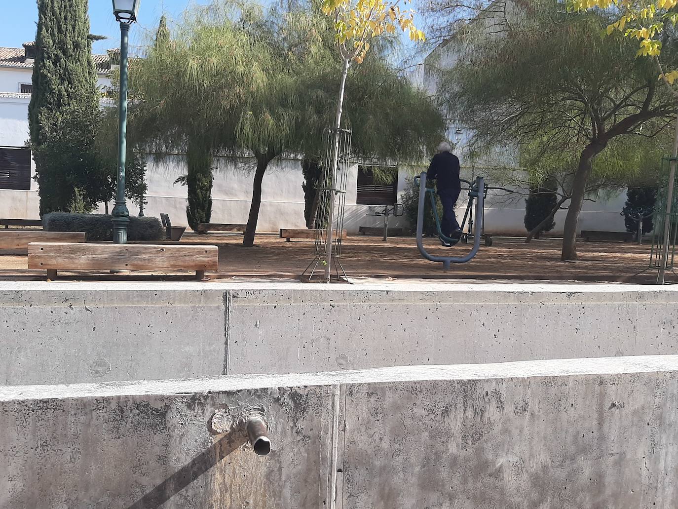 Fotos: Este es el mal estado del parque del Cuarto Real de Granada