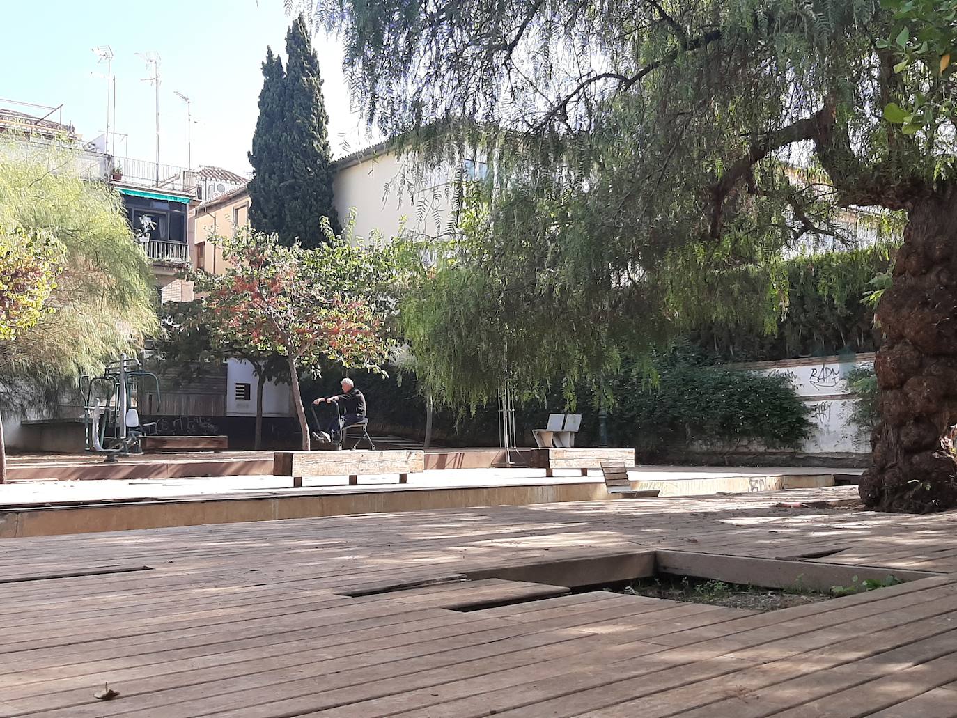 Fotos: Este es el mal estado del parque del Cuarto Real de Granada