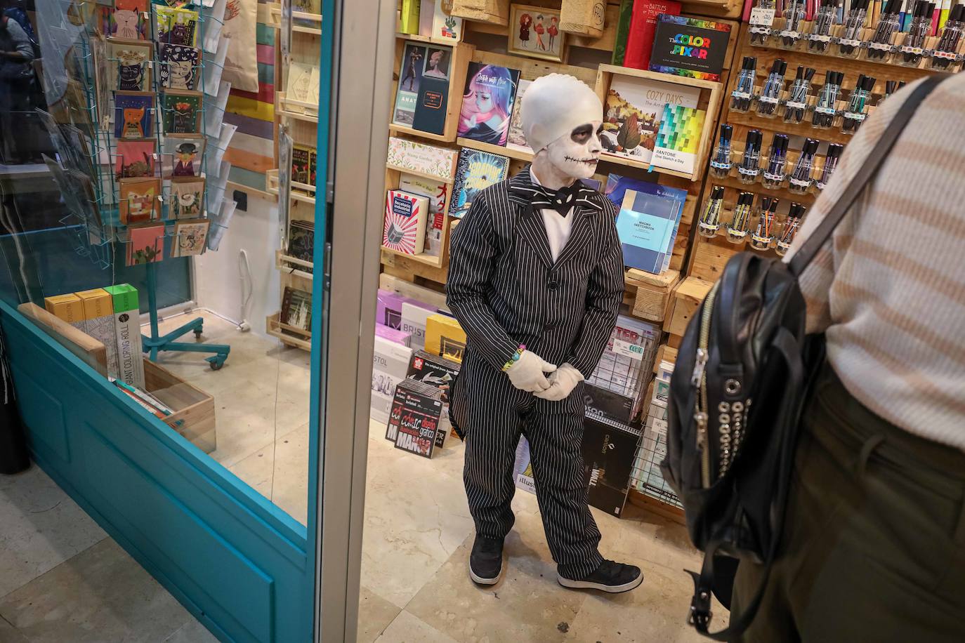 Granada se lanza a la calle a celebrar Halloween.