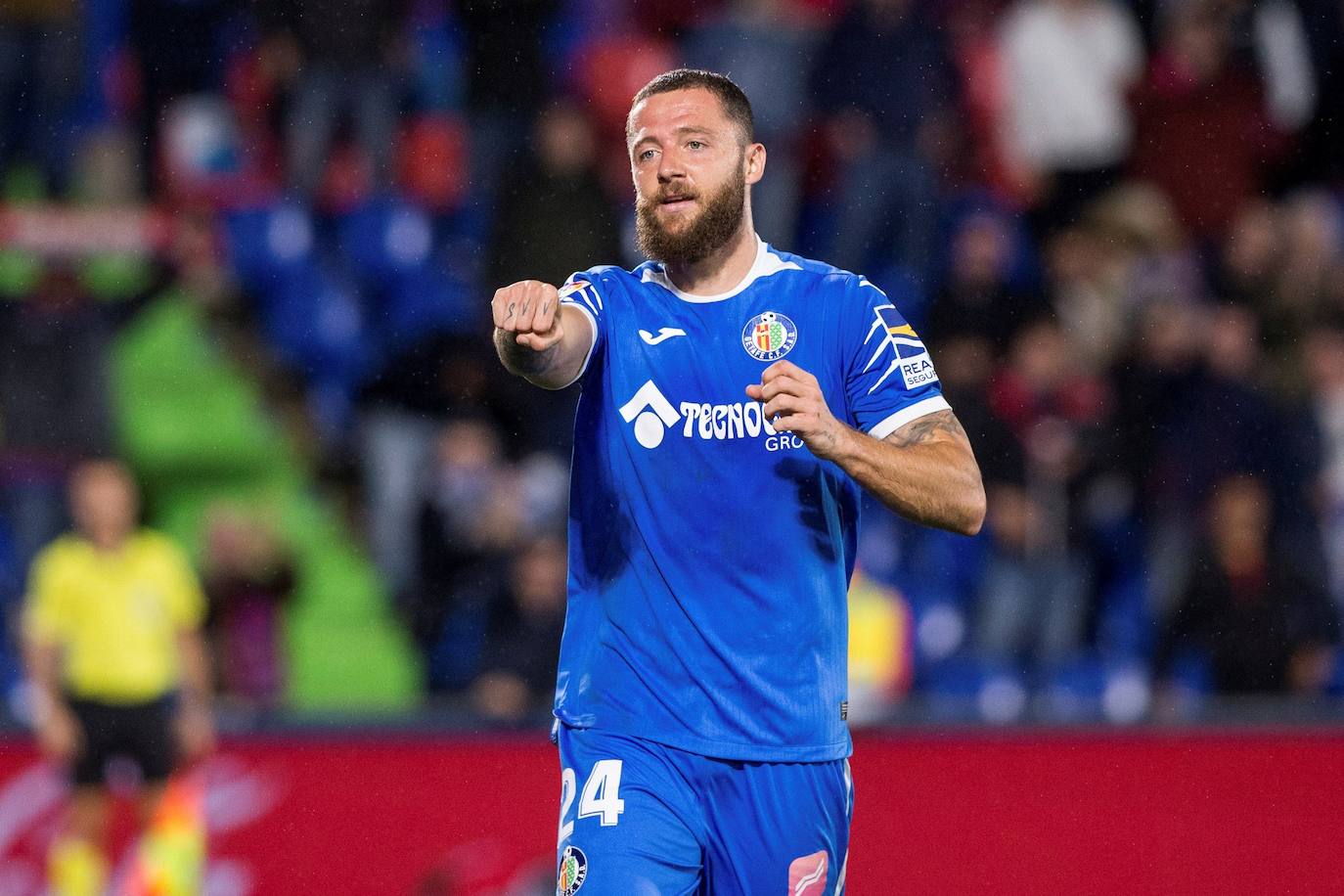 Las mejores instantáneas del choque en el Coliseum Alfonso Pérez