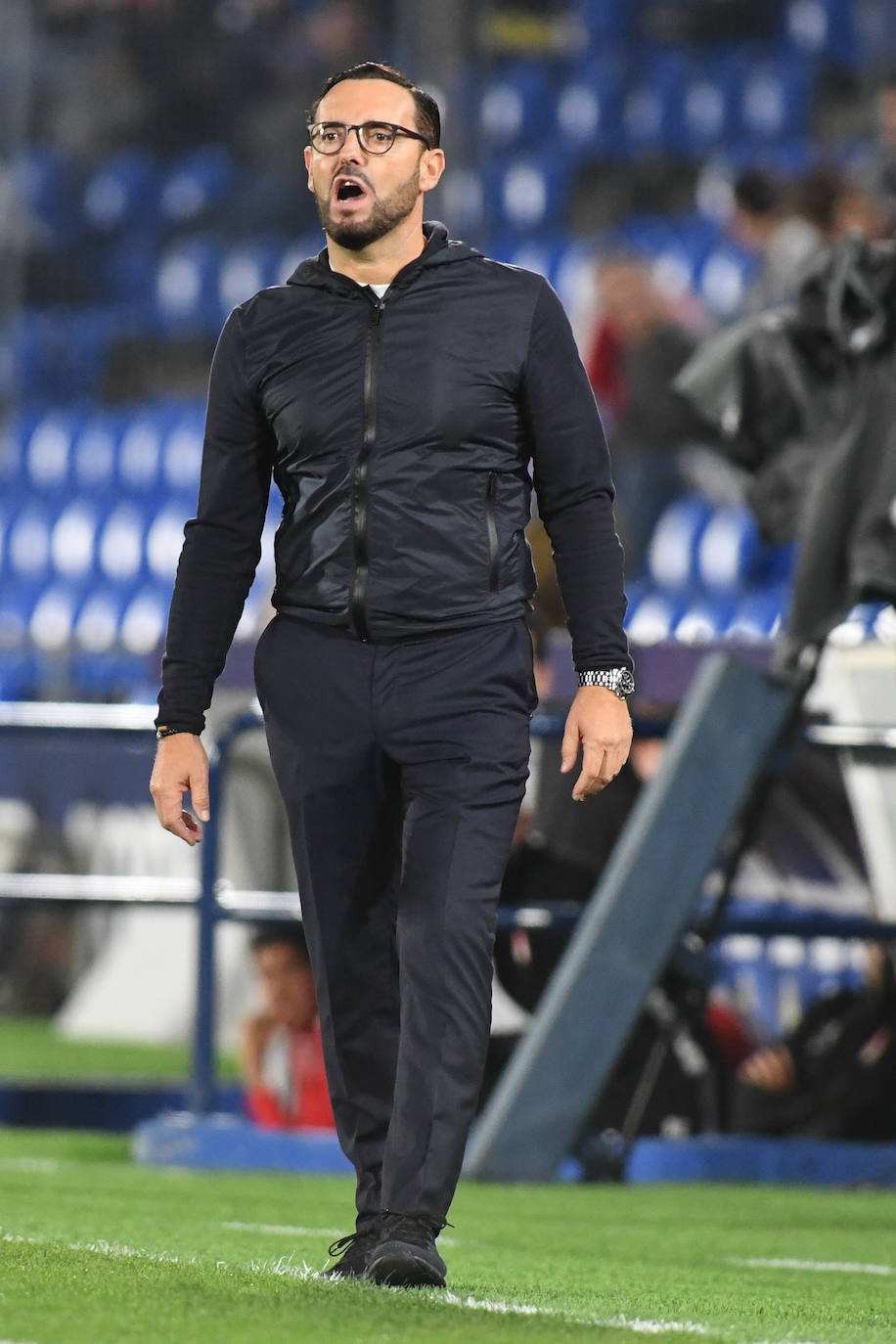 Las mejores instantáneas del choque en el Coliseum Alfonso Pérez