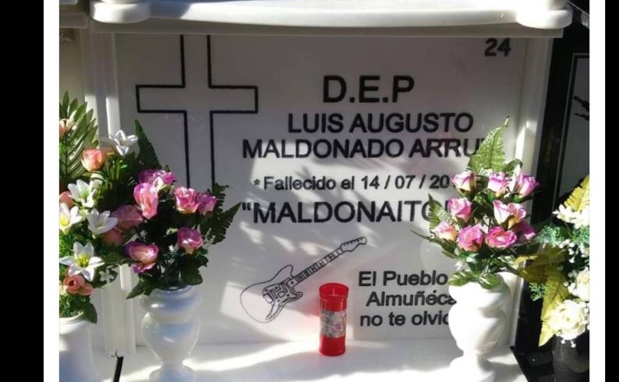 'Maldoneitor' ya tiene lápida