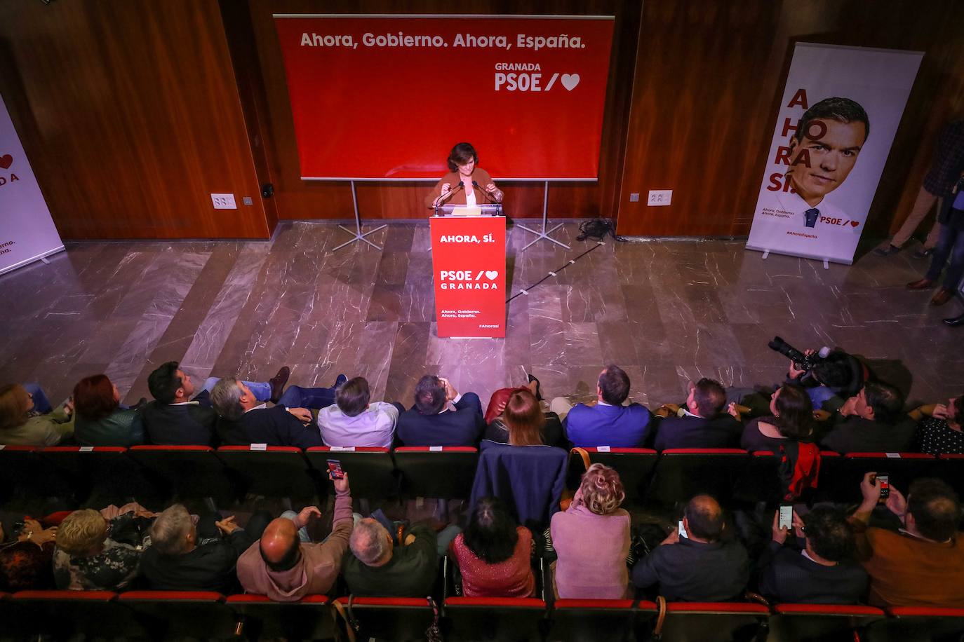 Fotos: Elecciones generales 10N en Granada | Carmen Calvo visita Granada