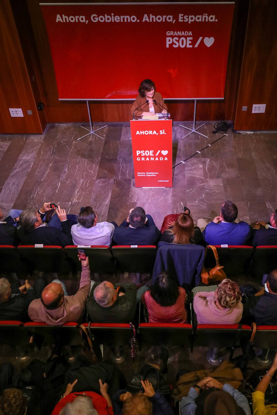 Fotos: Elecciones generales 10N en Granada | Carmen Calvo visita Granada